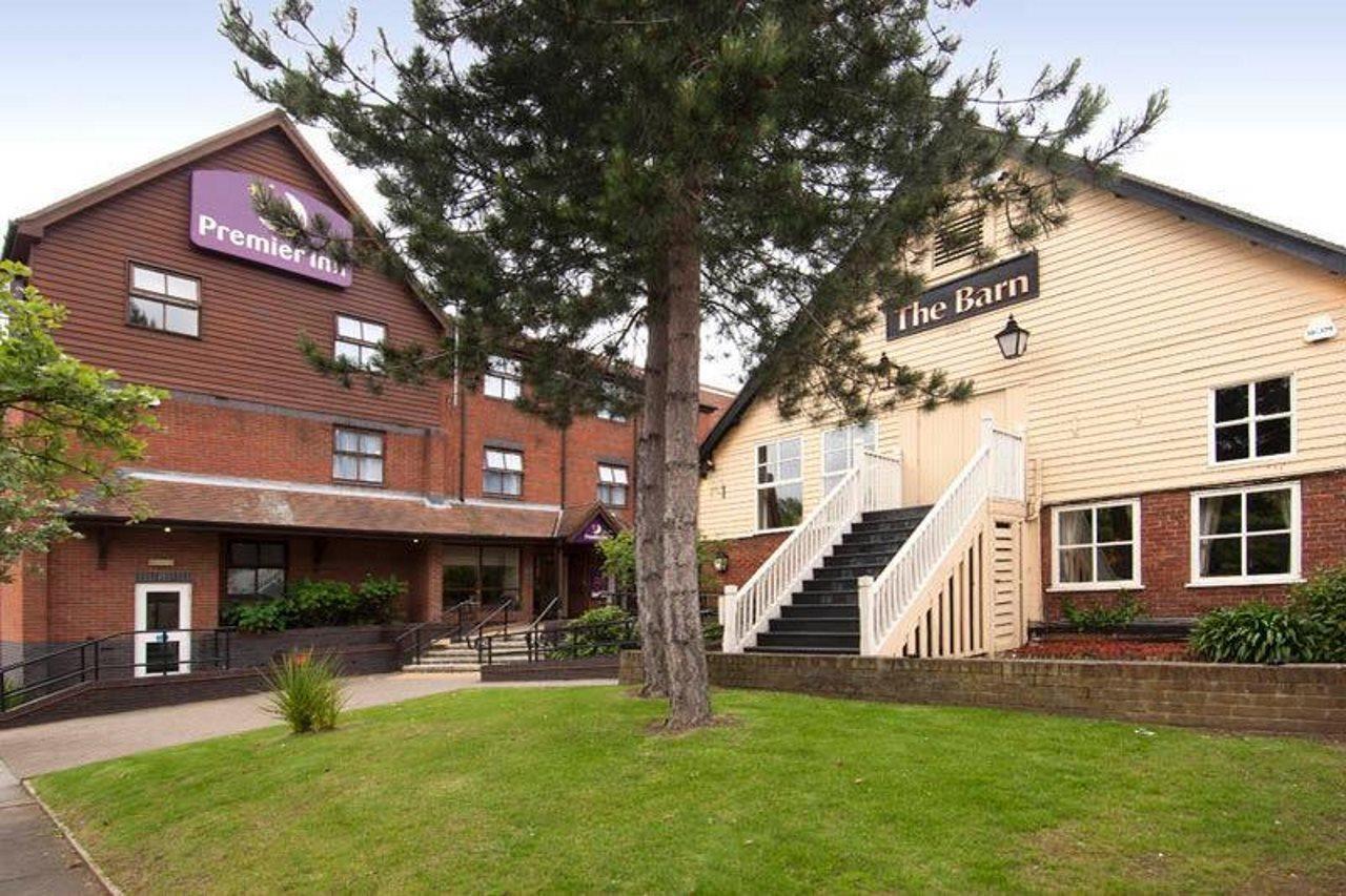 Premier Inn Milton Keynes Central エクステリア 写真